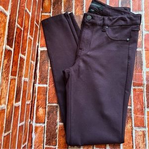 Liverpool Ladies Ponte Pants Stretch Aubergine Purple EUC SZ 8